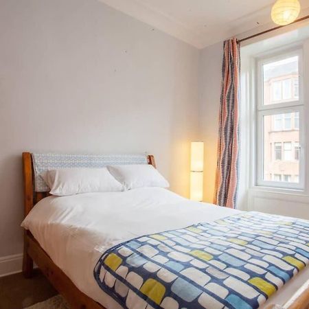 Modern, Light-Filled And Sleek West End Apartment Glasgow Exteriör bild
