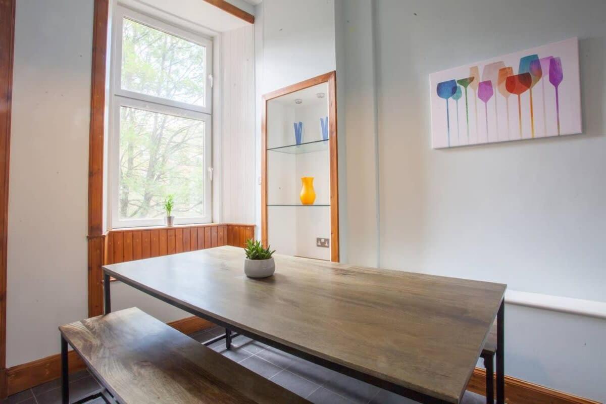 Modern, Light-Filled And Sleek West End Apartment Glasgow Exteriör bild