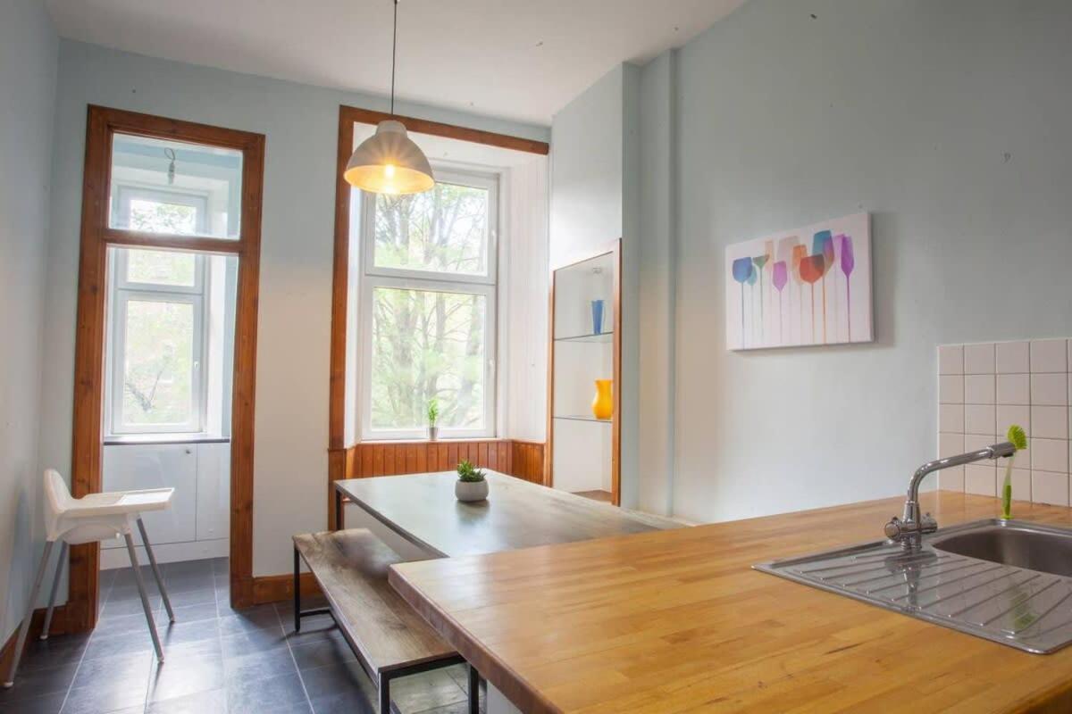 Modern, Light-Filled And Sleek West End Apartment Glasgow Exteriör bild